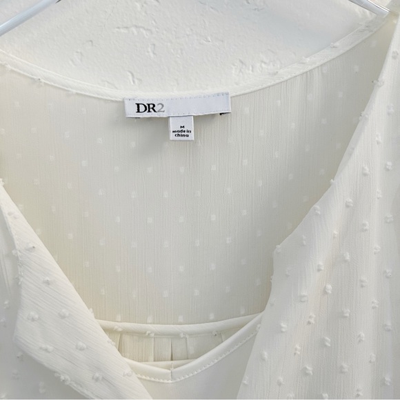 Nordstrom DR2 Women’s White Swiss Dot Blouse Top Size M - Picture 2 of 9